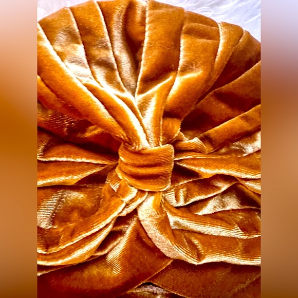 NWOT Beautiful Velvet Turban, Baby Match Available in Feed - Picture 2 of 3